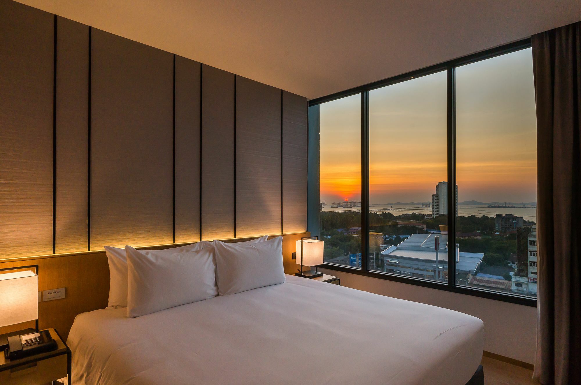 Arize Hotel Sri Racha Si Racha Dış mekan fotoğraf