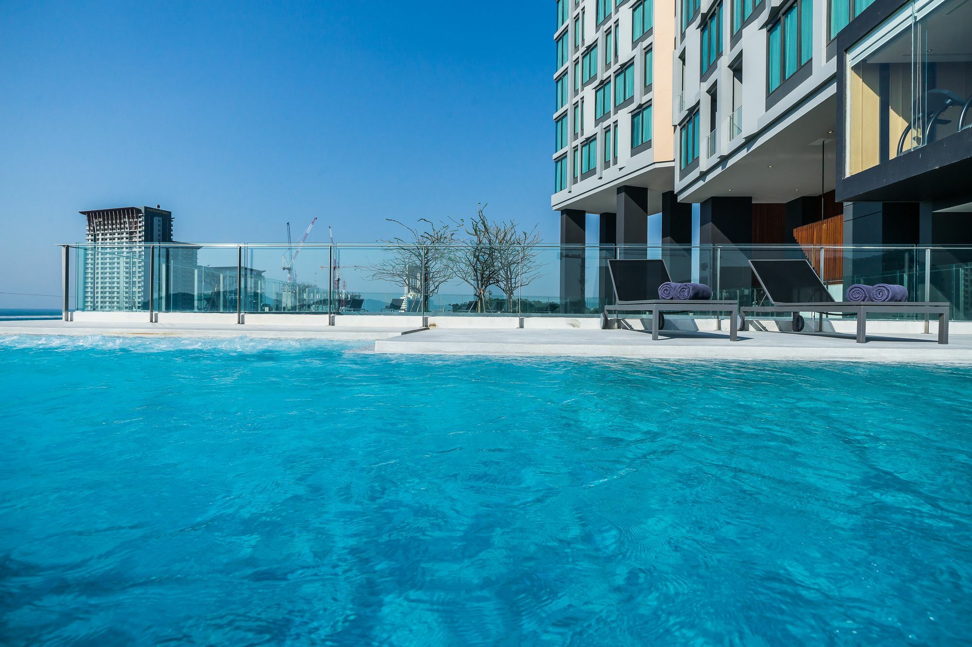Arize Hotel Sri Racha Si Racha Dış mekan fotoğraf