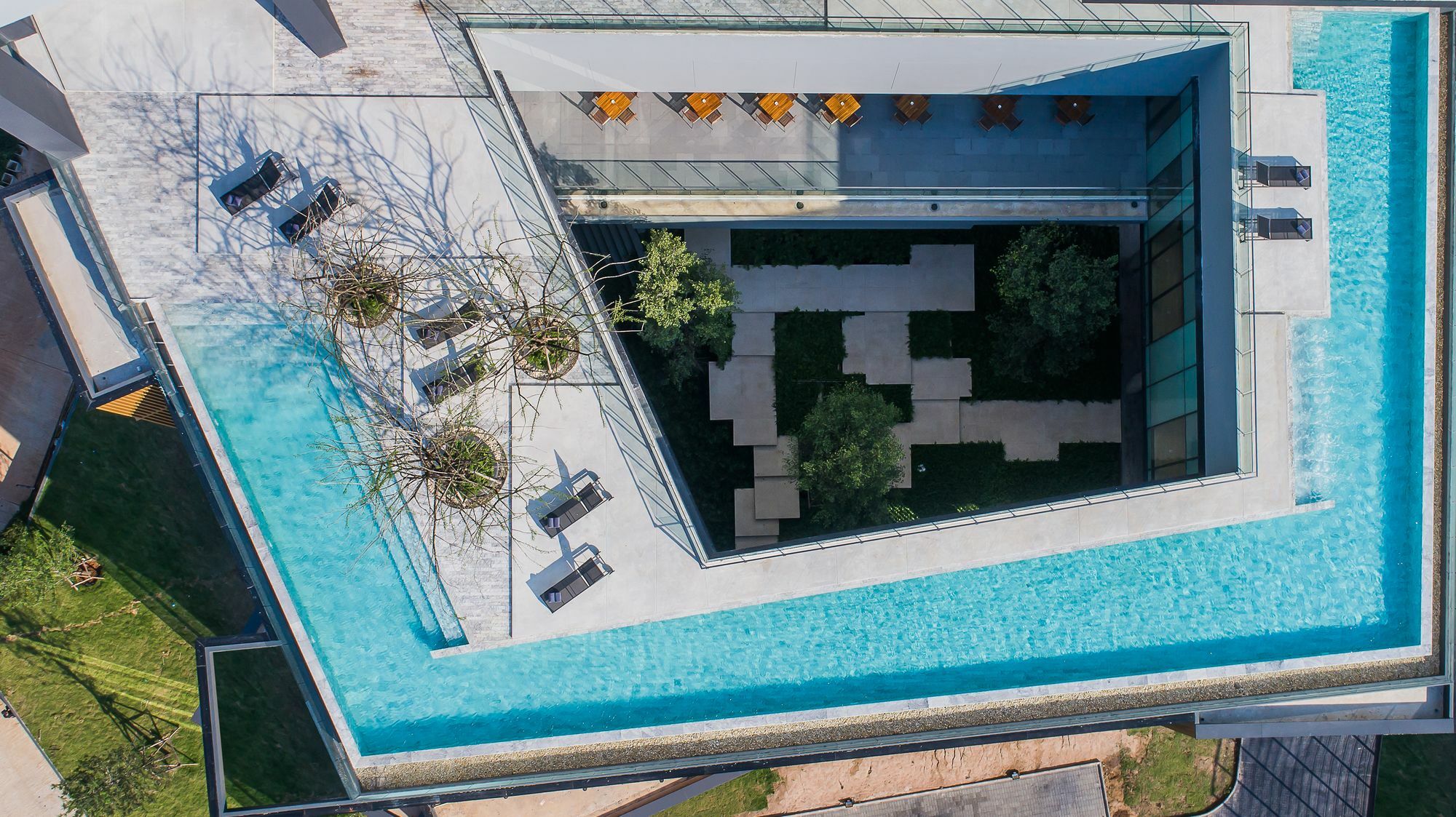 Arize Hotel Sri Racha Si Racha Dış mekan fotoğraf
