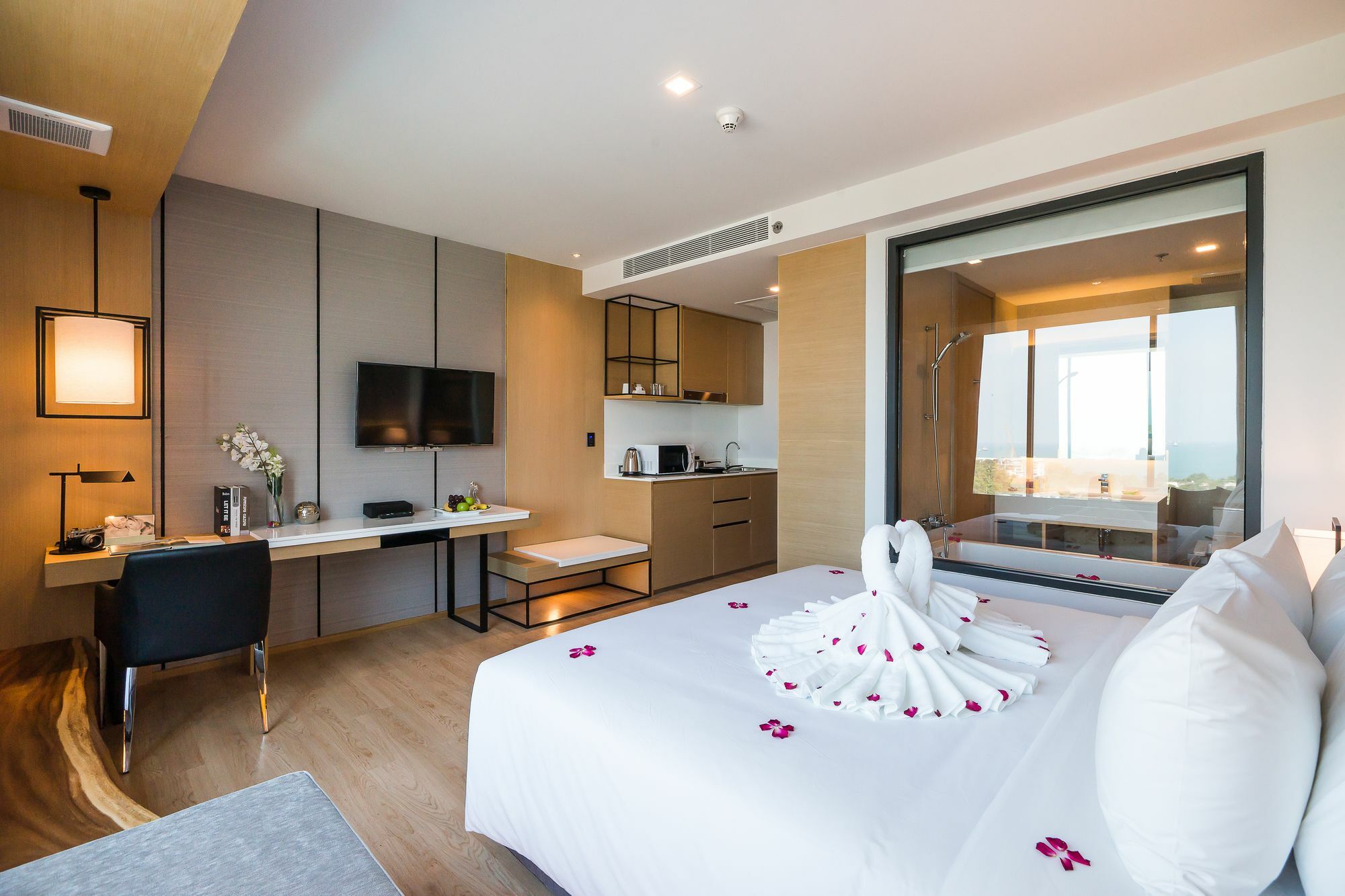 Arize Hotel Sri Racha Si Racha Dış mekan fotoğraf
